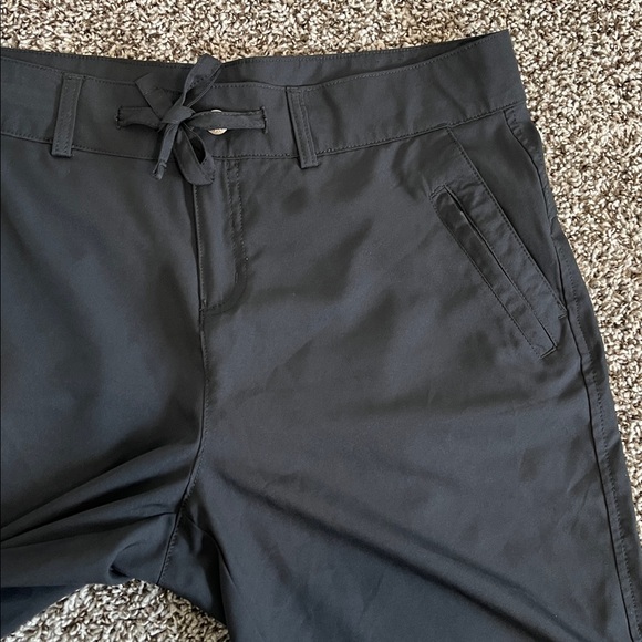 Magellan Outdoors Women's Bermuda Shorts Large - Picture 6 of 6